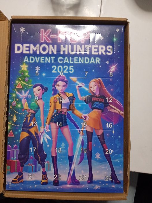 Kalendarz demon Hunters z figurkami