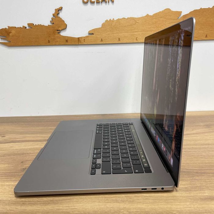 Macbook Pro 16 A2141 i7-9750H 32GB 512GB Pro 5500M 4GB Gwar12 Klasa B