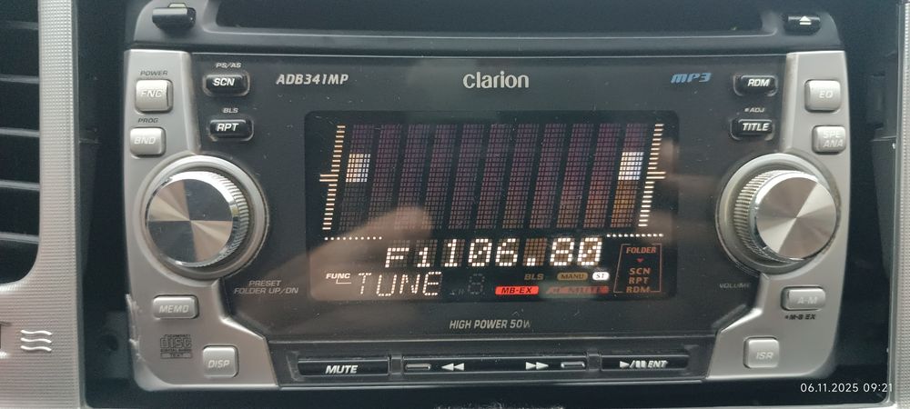 Магнитола Clarion adb341mp