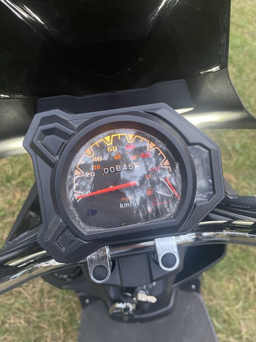Продам скутер Spark sp150s-19bn