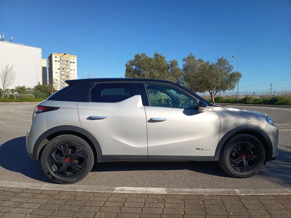 DS DS3 Crossback E-TENSE PERFORMANCE LINE