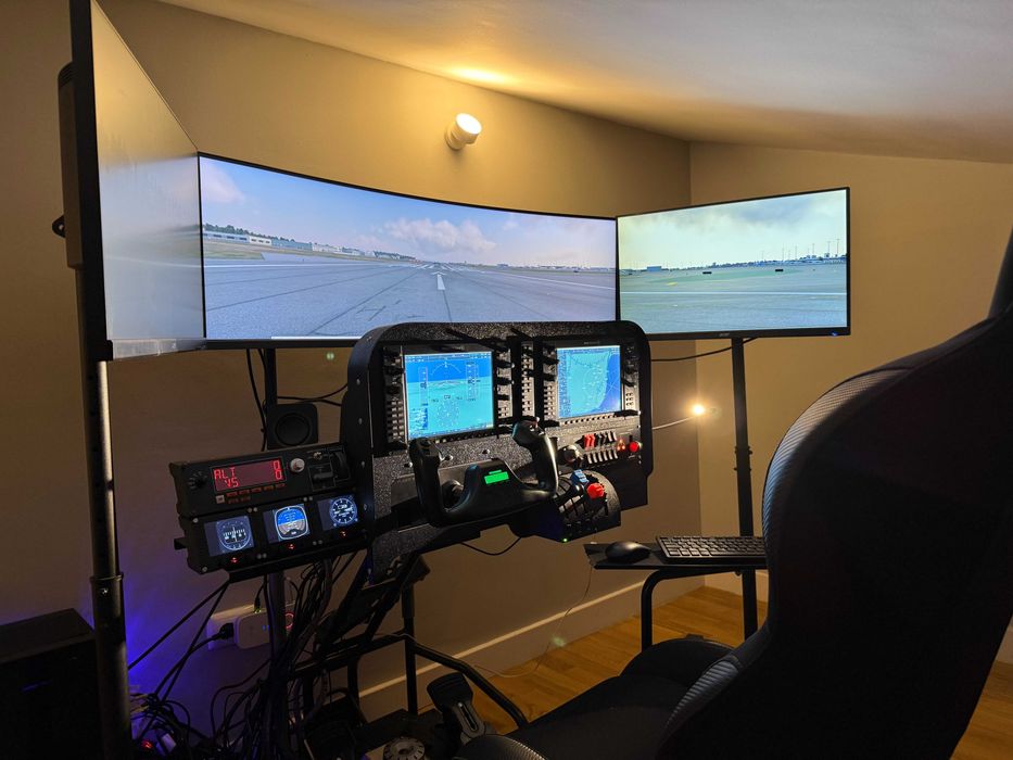 Flight Simulator with RealSimGear G1000 Panels