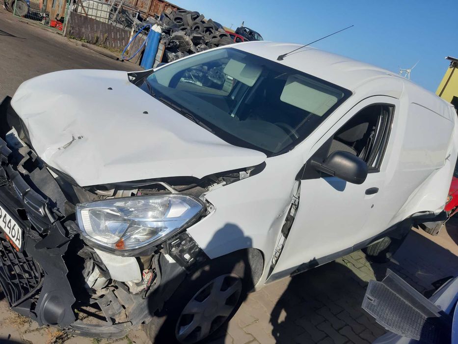 DACIA DOKKER LIFT OV369 drzwi lampa błotnik maska zderzak klapa części