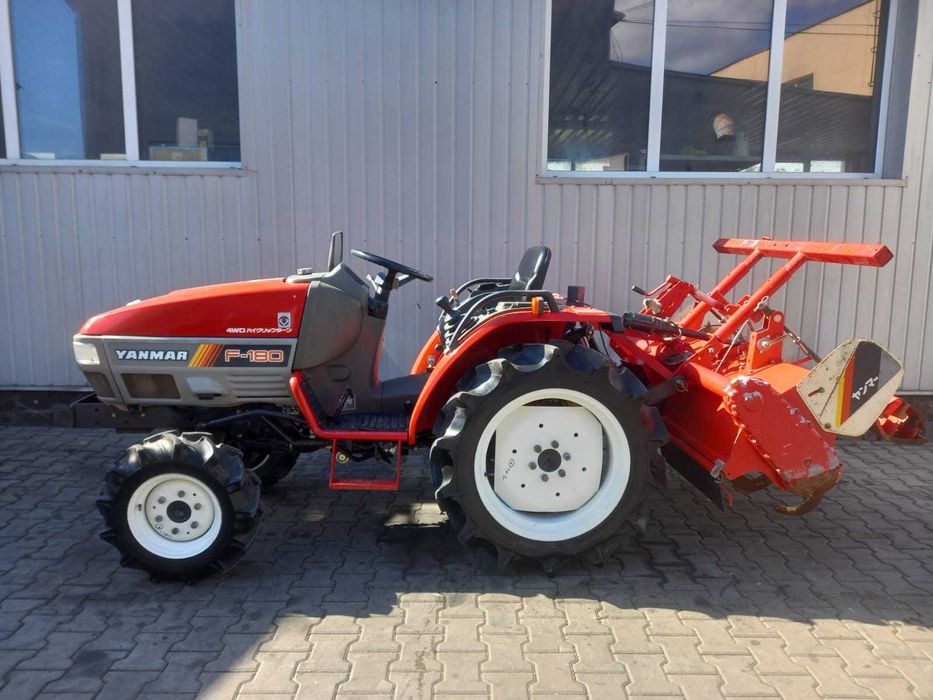 Japoński Traktor ciągnik YANMAR F180 4x4 + glebogryzarka 18 KM