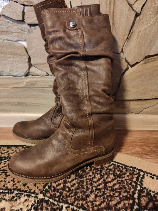 Зимові жіночі сапожки