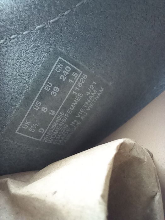 Туфлі жіночі CLARKS WALLABEE NUBUCK( оригінал)