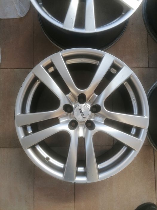 Komplet felg RIAL 18" 5x112