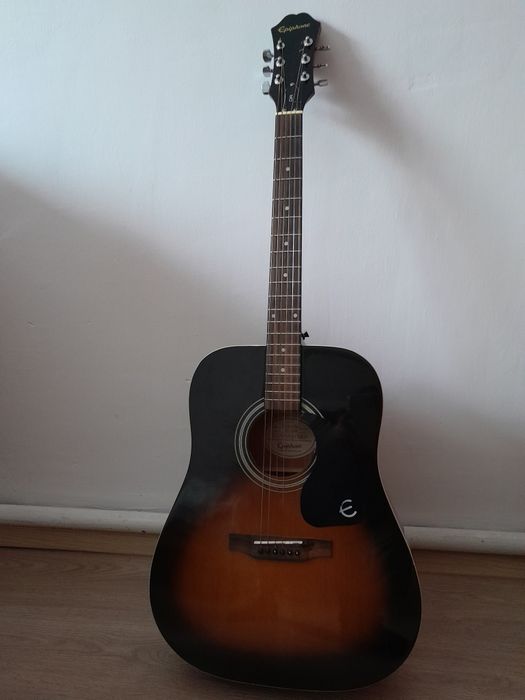 Гитара Epiphone DR100
