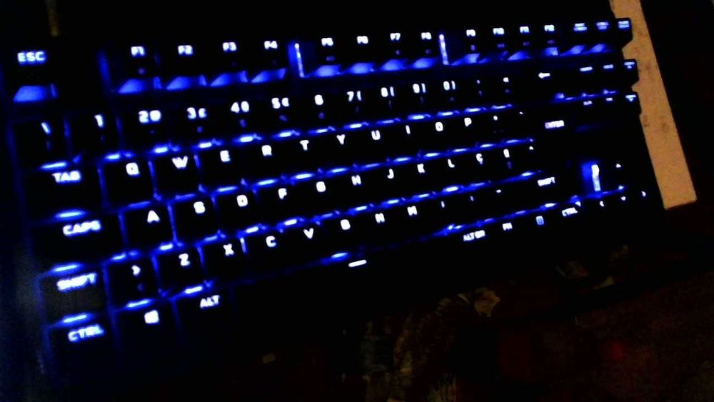 Teclado Corsair K60 PRO TKL