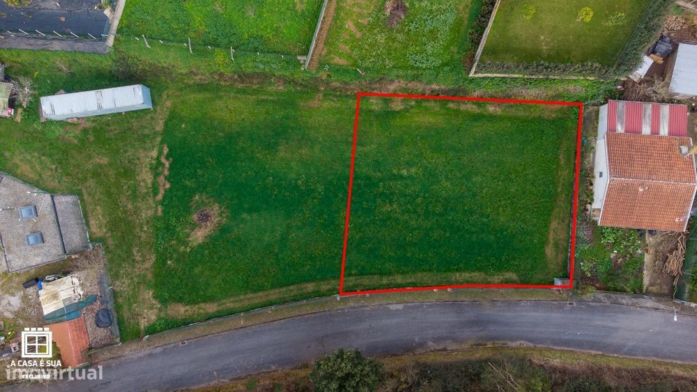 Terreno com 650 m2 em Souto, Santa Maria da Feira - Exclusivo