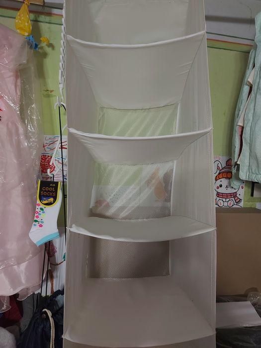 Полиці для речей