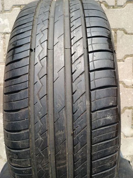 Sprzedam 1 oponę letnią 205/55R16 Kelly HP