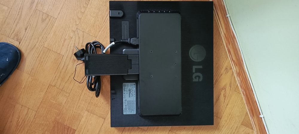 Комп'ютер, системний блок, монітор