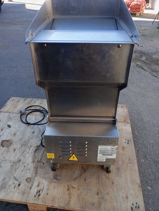 Cortador de batatas automático