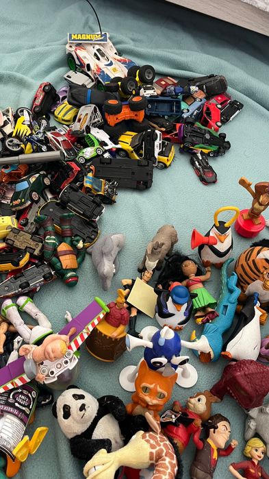 Lote figuras diversas