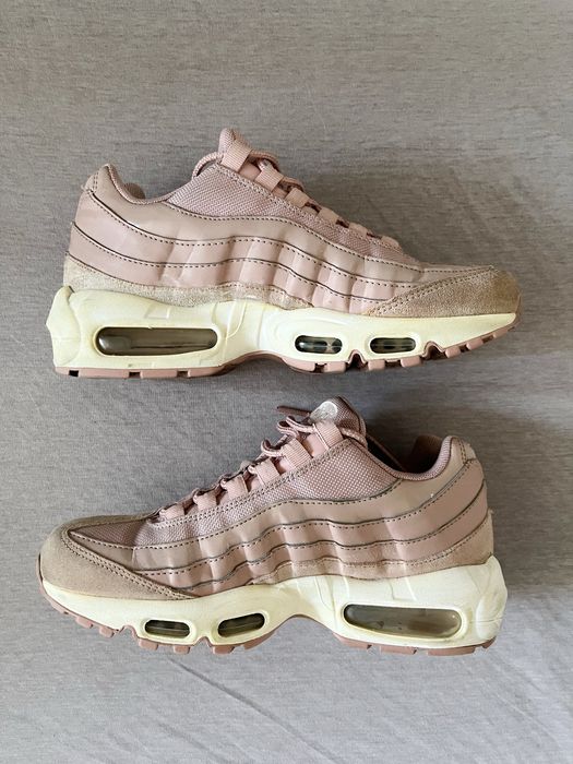 Nike WMNS Air Max 95