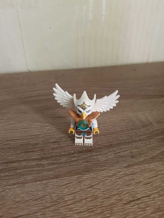 Минифигурки LEGO Legends of Chima
