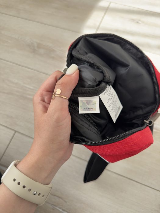 Месенджер  Eastpak / месенджер істпак
