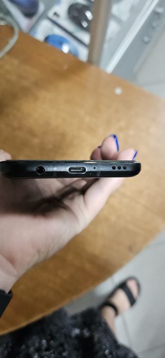 LG V60 ThinQ 5G (L-51A)