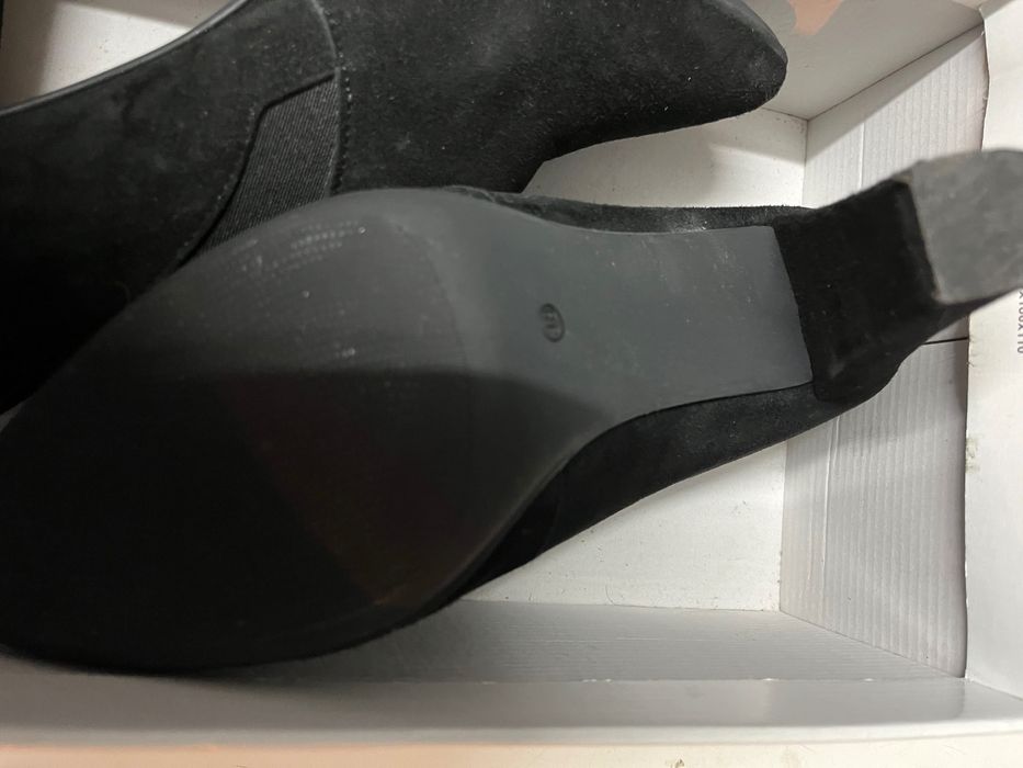 Botis novos de mulher