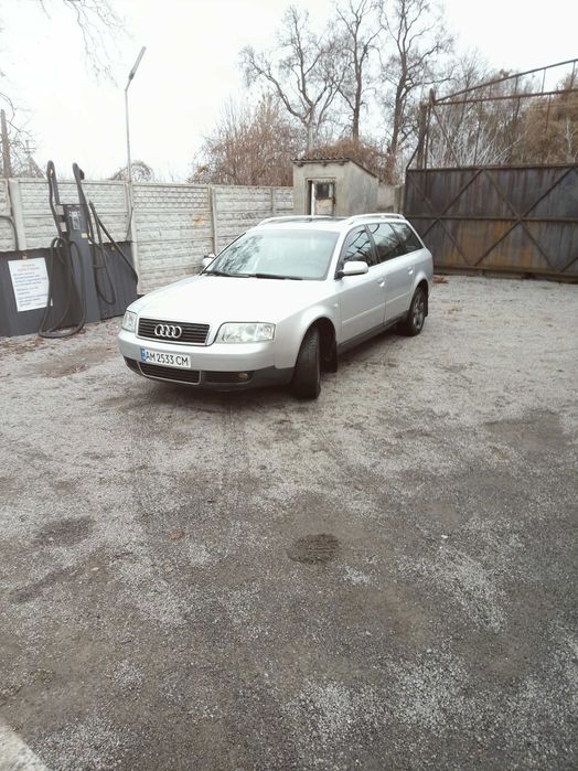 Автомобіль AUDI A6 C5 2,5 дизель QUATTRO