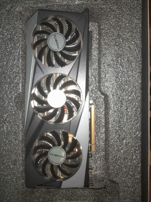Radeon RX 7600 GAMING OC 8G
