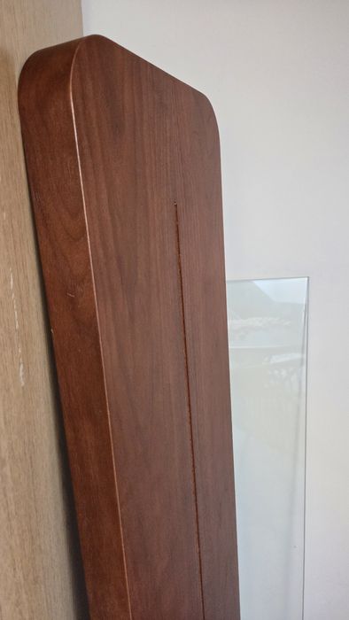 Półka drewniany szklana.