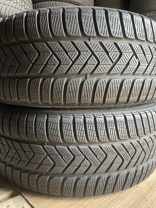 255/40 R20 Pirelli Winter Sottozero 3 (Германія) 2шт./ 2023 рік./ близько до нових