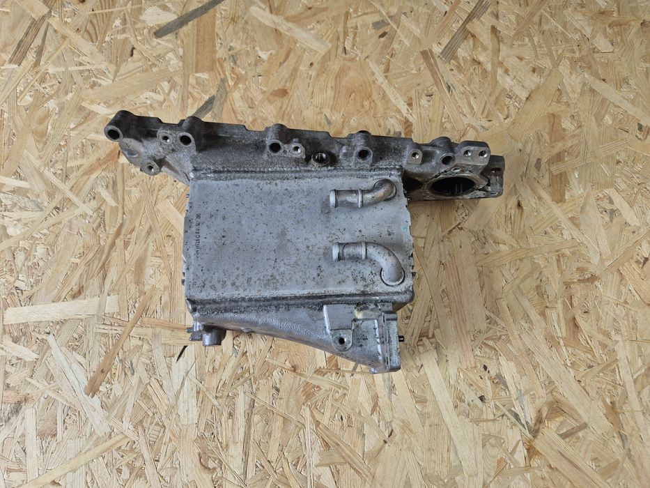 Intercooler kolektor ssący Vw audi 2.0 TDI 04L129766AK  szczelny