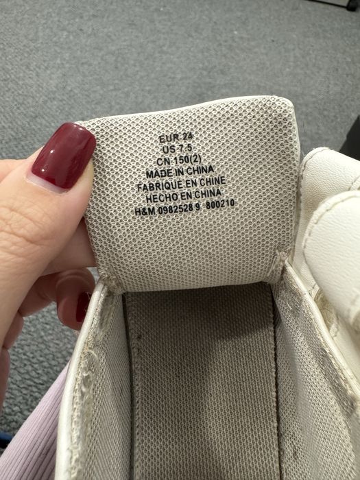 Дитячі кеди від H&M