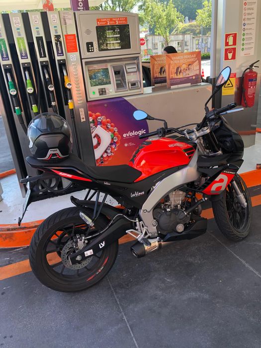 Aprilia Tuono 125