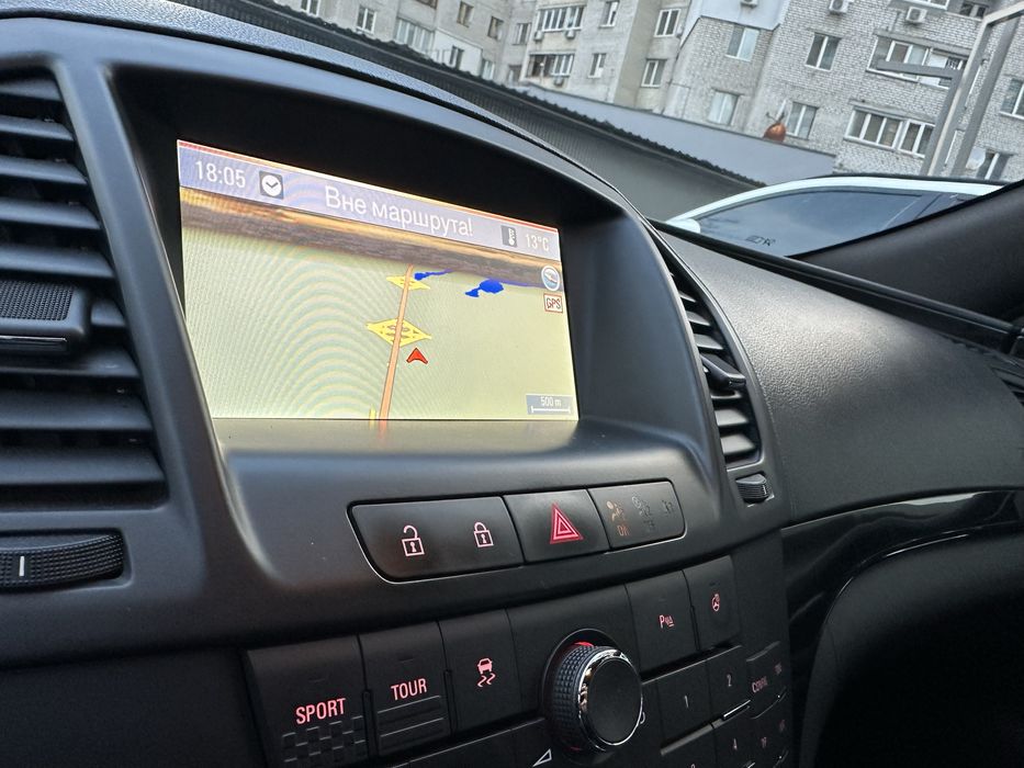 Продам автомобіль Opel Insignia