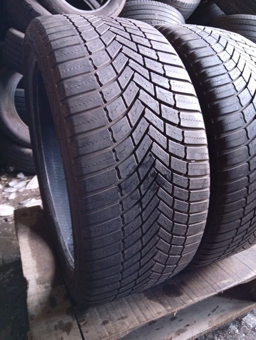 225.40.18 Bridgestone 2шт літо шини б/у гума склад Харків шиномонтаж
