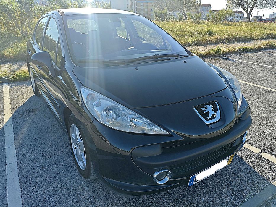 Peugeot 207 1.4 A/C - 120.000km - 2008