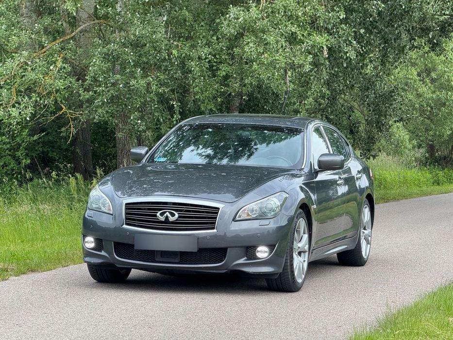 Infiniti M Oszczędne i luksusowe