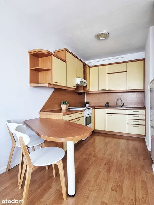 Odświeżone 2-pok * 40 m2 * ul. Powstańców * blisko Las Rembertowski