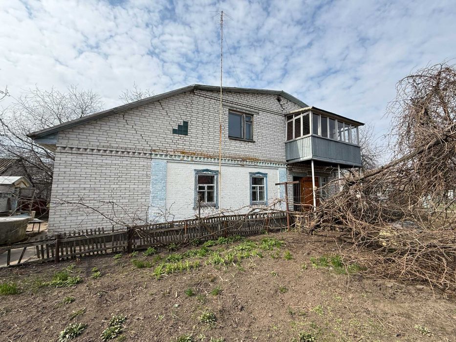 Продаж 6 кім цегляного будинку в м. Яготин 175 м2