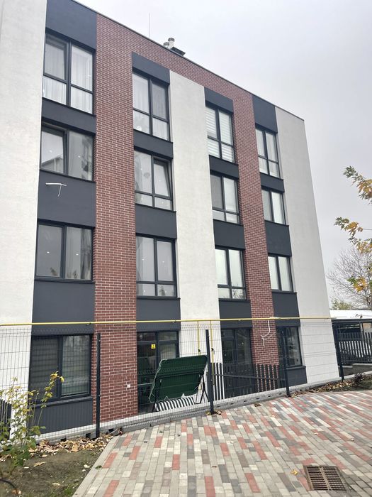 Продаю 1-кімнатну квартиру в передмісті Києва