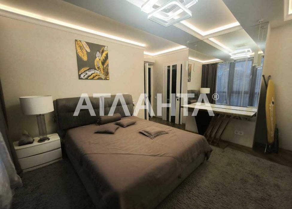 2-комнатная квартира в новом клубном доме рядом с морем