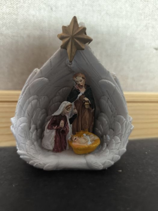 Mini Presépio "Asas de Anjo" - Peça Decorativa
Encantador mini presépi