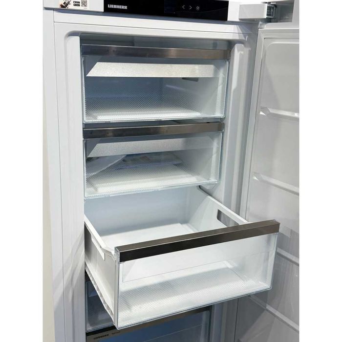 Liebherr / Лібхерр Морозильник FNf 5006, NoFrost, 6 ящиків, білий