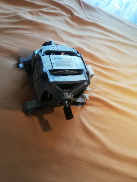 Silnik, programator z pralki Beko  WML 15106 P