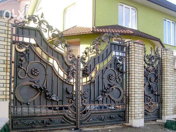 Ковані ( кованые )ворота,відкатні, забор, металоконструкції,балкон,ман
