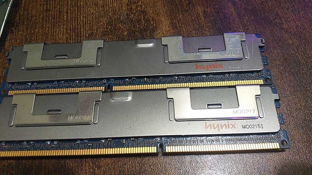 Серверная оперативная память Hynix 4Gb DDR3-1333 PC3-10600R