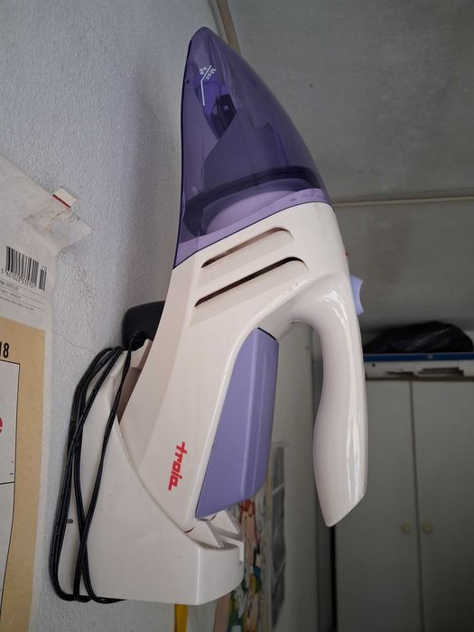 Aspirador de mão marca troia