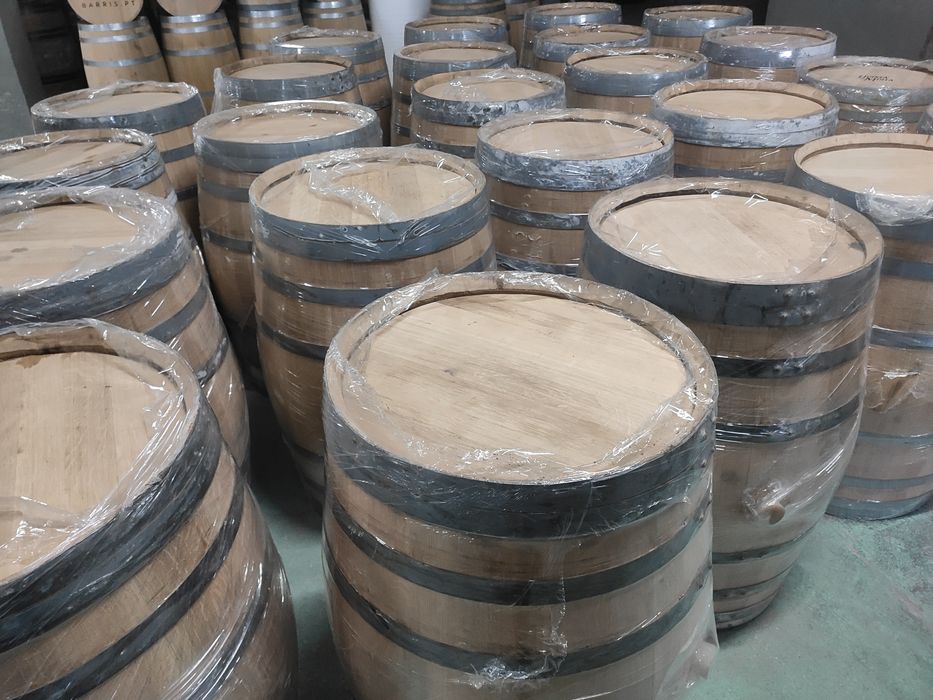 Barricas madeira de carvalho recuperadas 225L