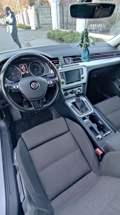 Продам автомобіль Volkswagen Passat B8