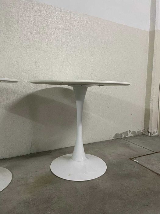 Mesa Redonda Tulipa – 80cm