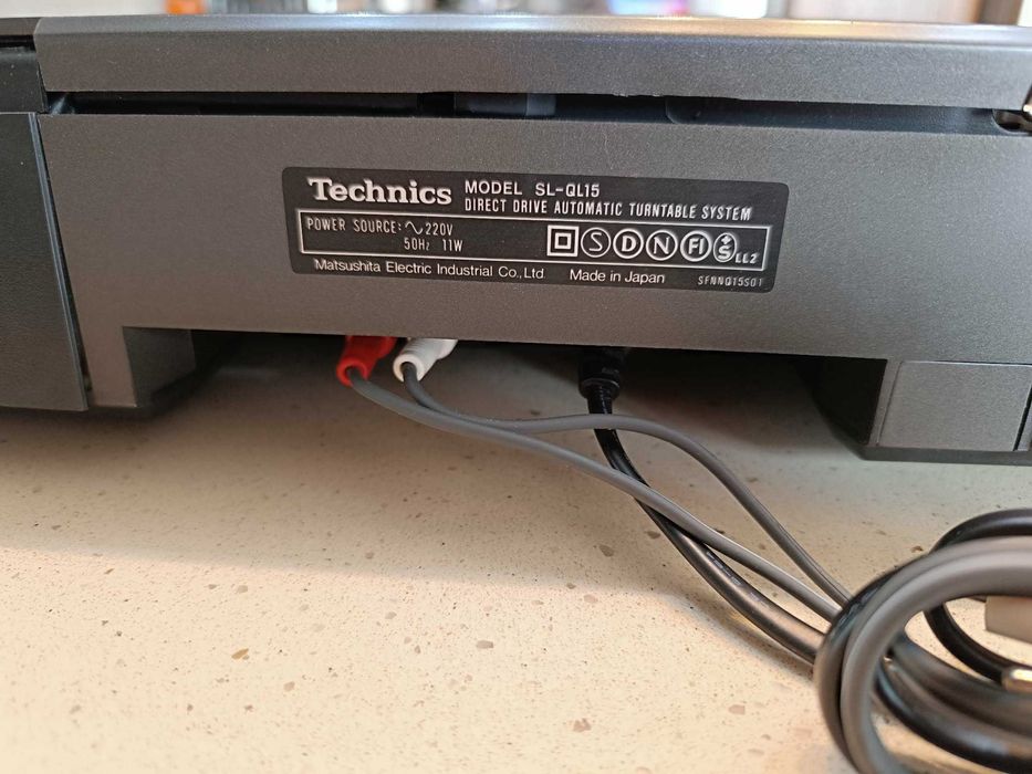 Technics SL-QL15 gira discos