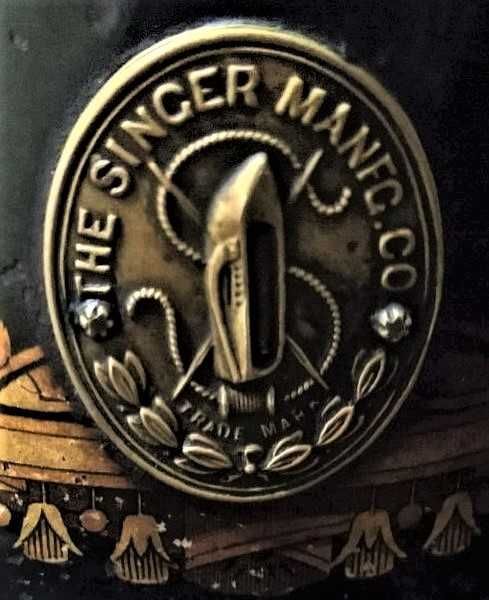 Продам швейну машину SINGER